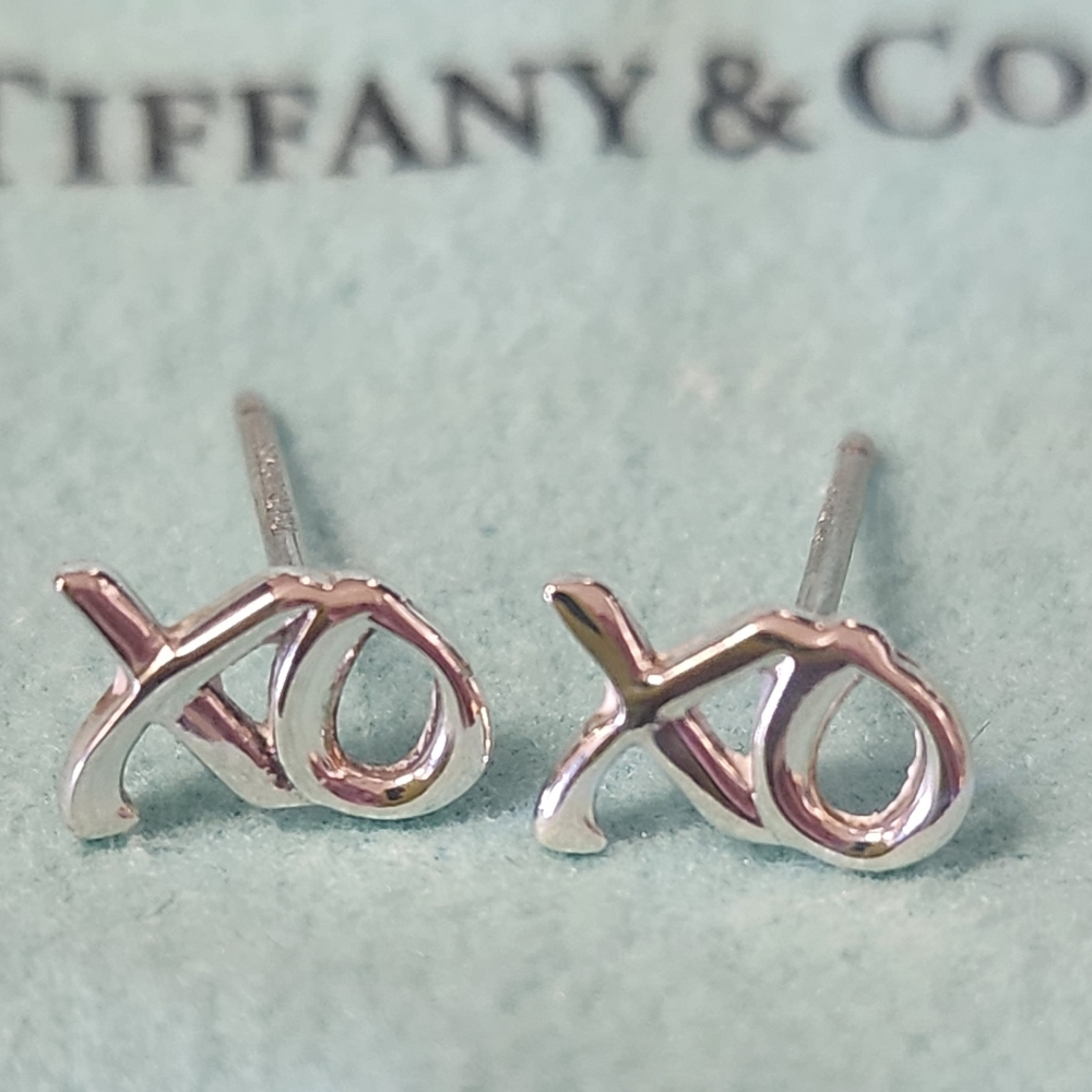 Tiffany & Co. Paloma Picasso XO earrings sterling silver